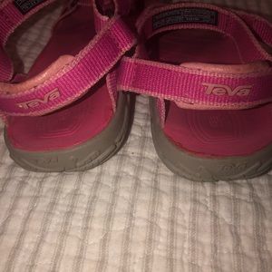 Girls Teva sandals size 10